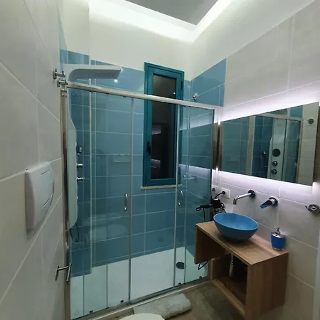 Al Mare Guest house *