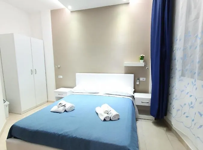 Al Mare בית הארחה